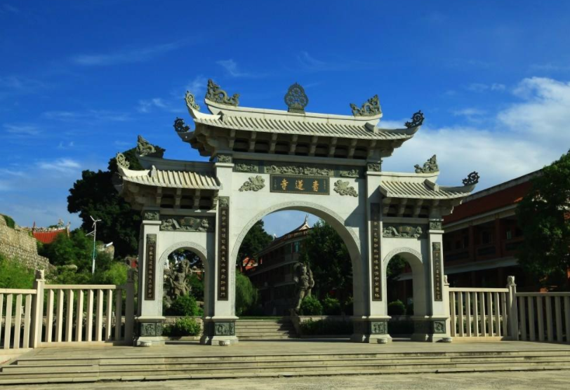 【庙宇寺】青莲寺莲花座上的宝寺！
  第1张